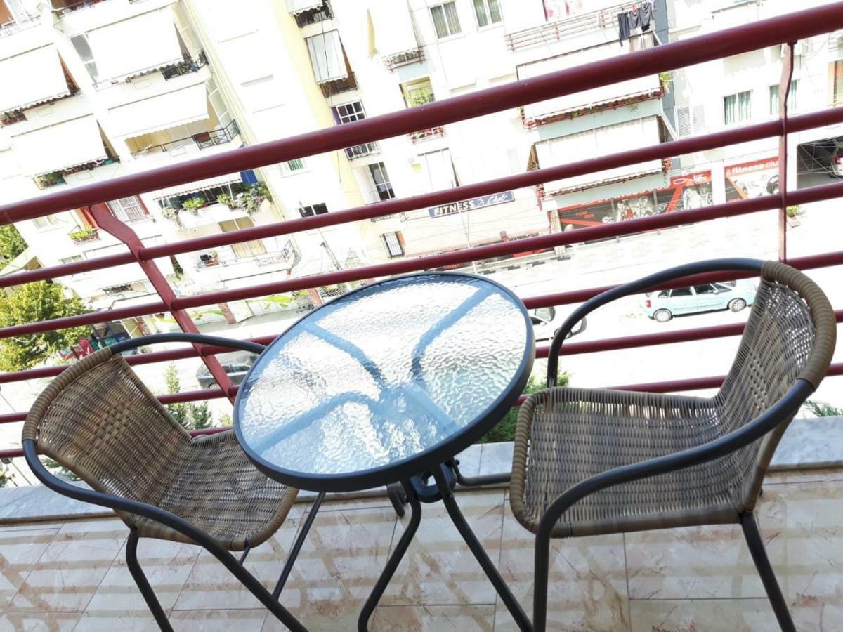Fiqe Rental Τίρανα Εξωτερικό φωτογραφία