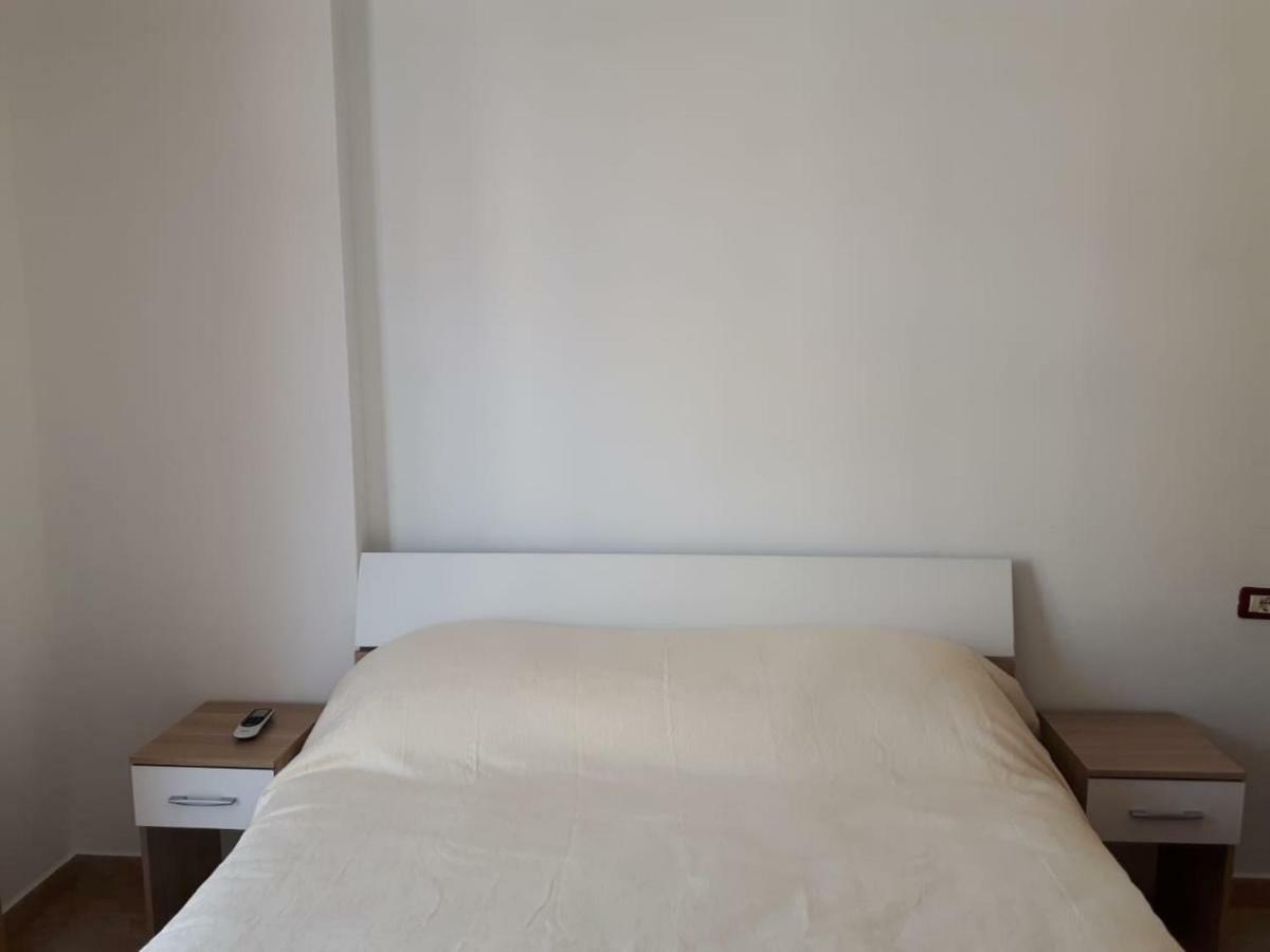 Fiqe Rental Τίρανα Εξωτερικό φωτογραφία