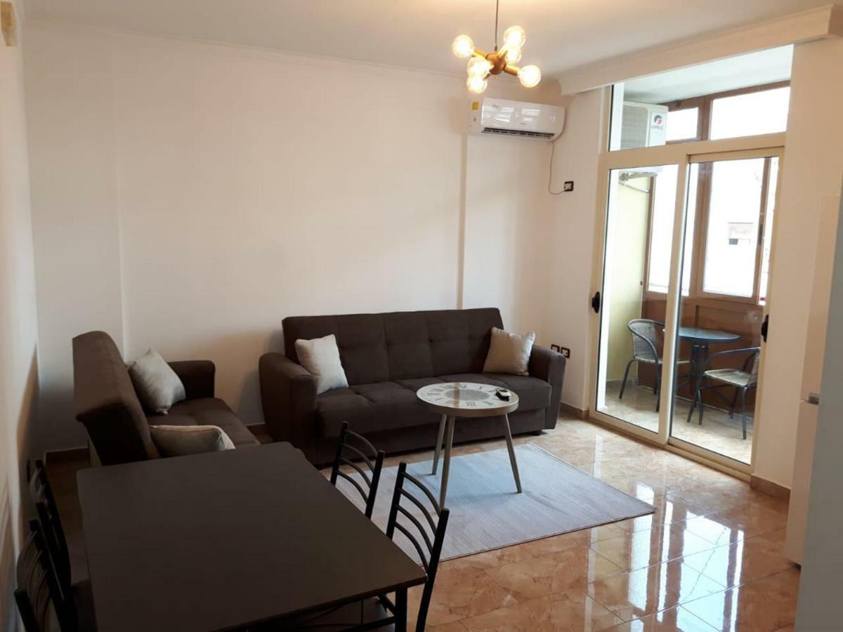 Fiqe Rental Τίρανα Εξωτερικό φωτογραφία